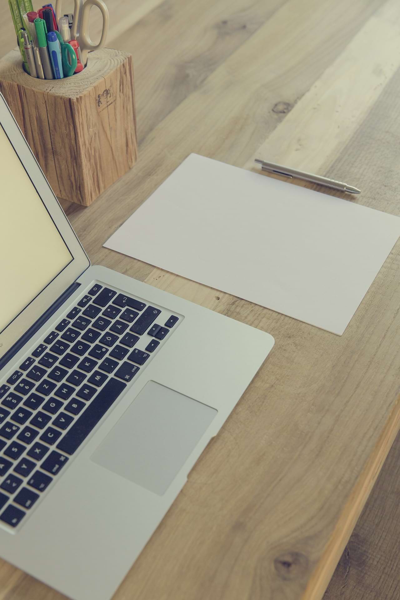 Henisse Yolaine Web design