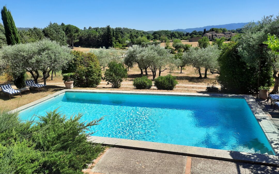 Escapade de charme à lourmarin gite les oliviers